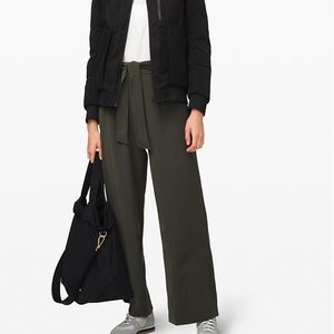 Lululemon Nori pants